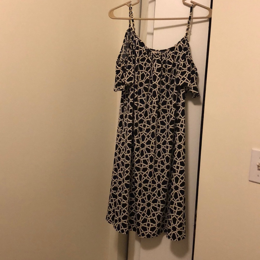 Dressbarn Beautiful black design Dress